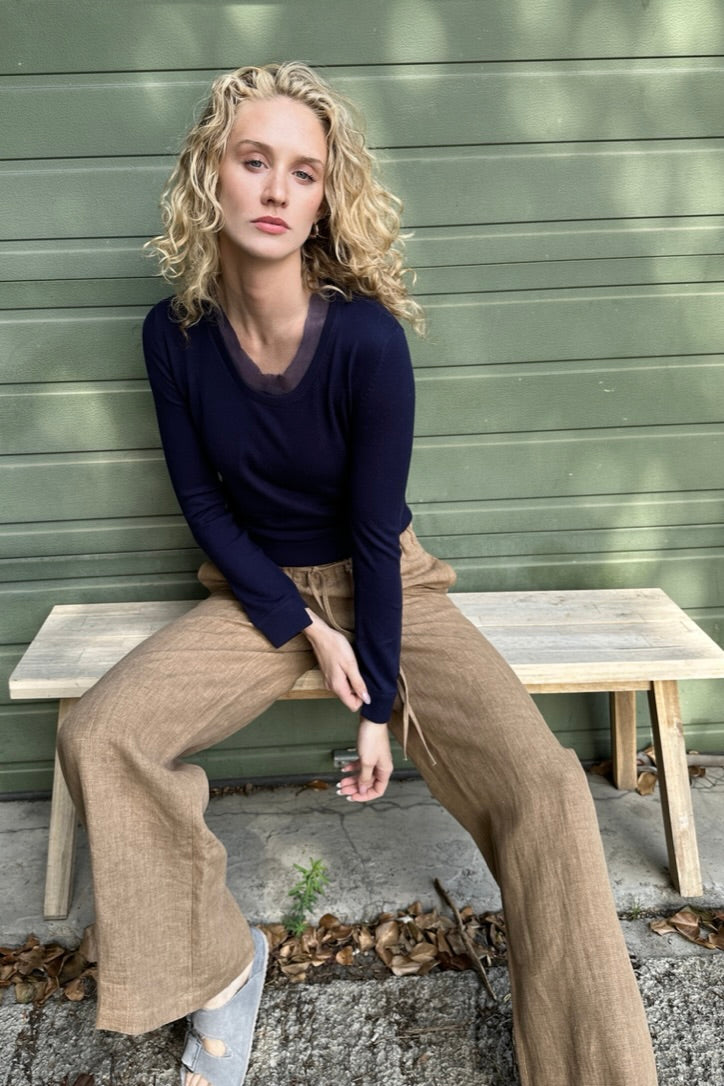 brianna v neck cashmere sweater in colour chakra lavender sky blue