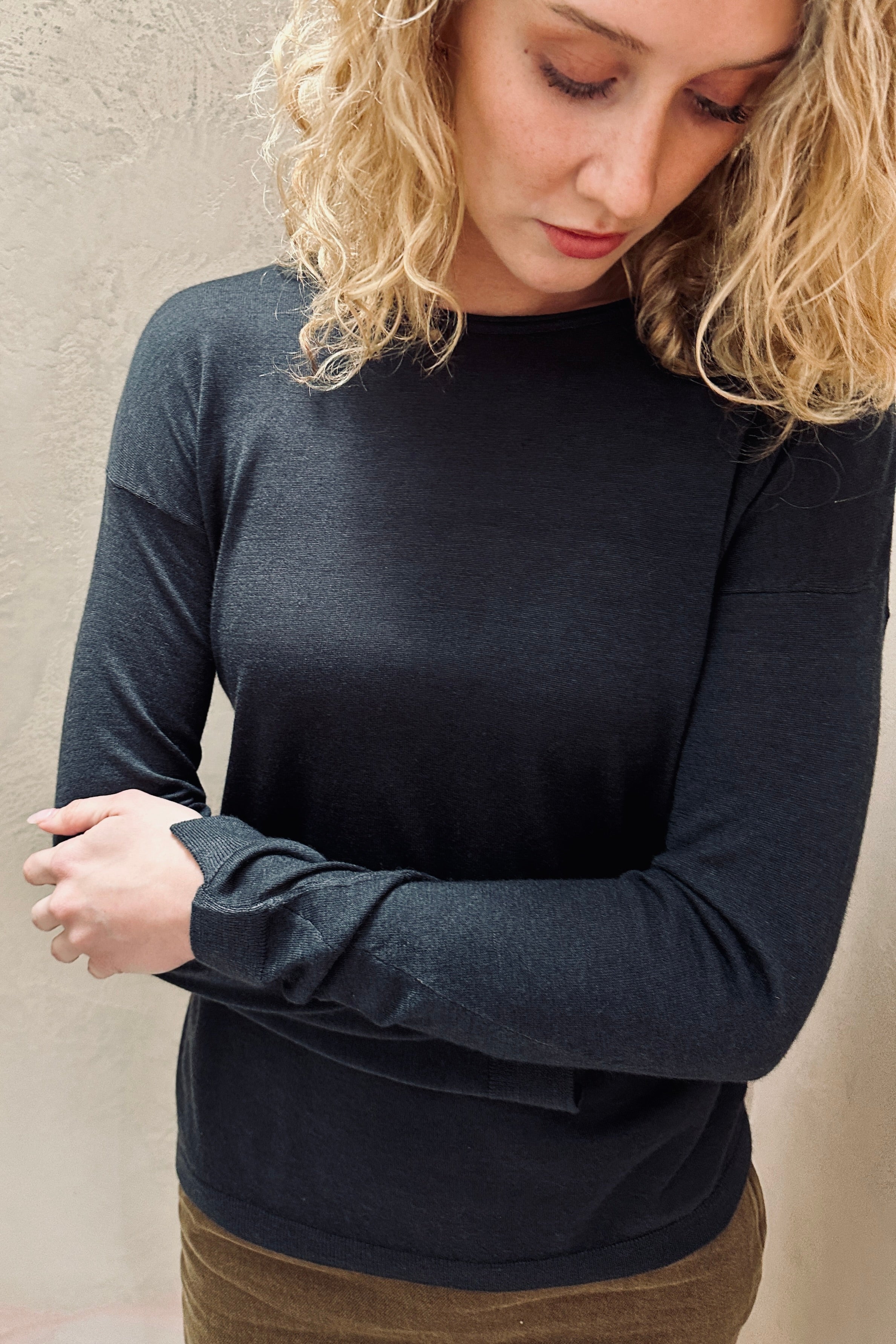 mercy crew neck sweater cashmere tunic long round top close up