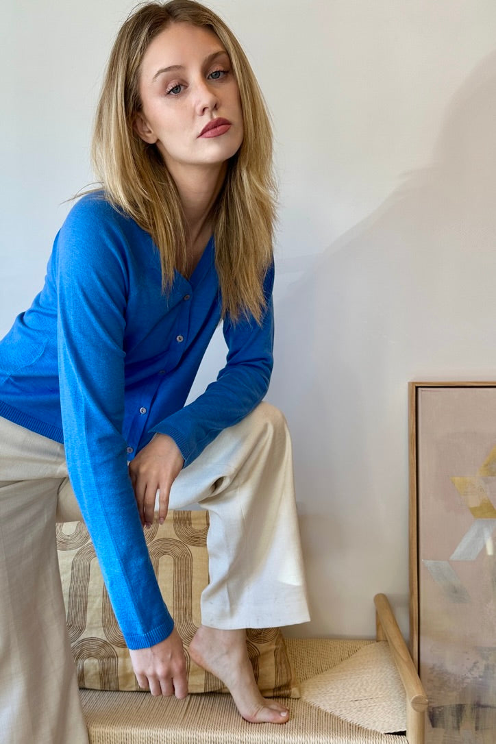 zelia-elettrico-v-neck-cardigan-electric-blue-cotton-silk