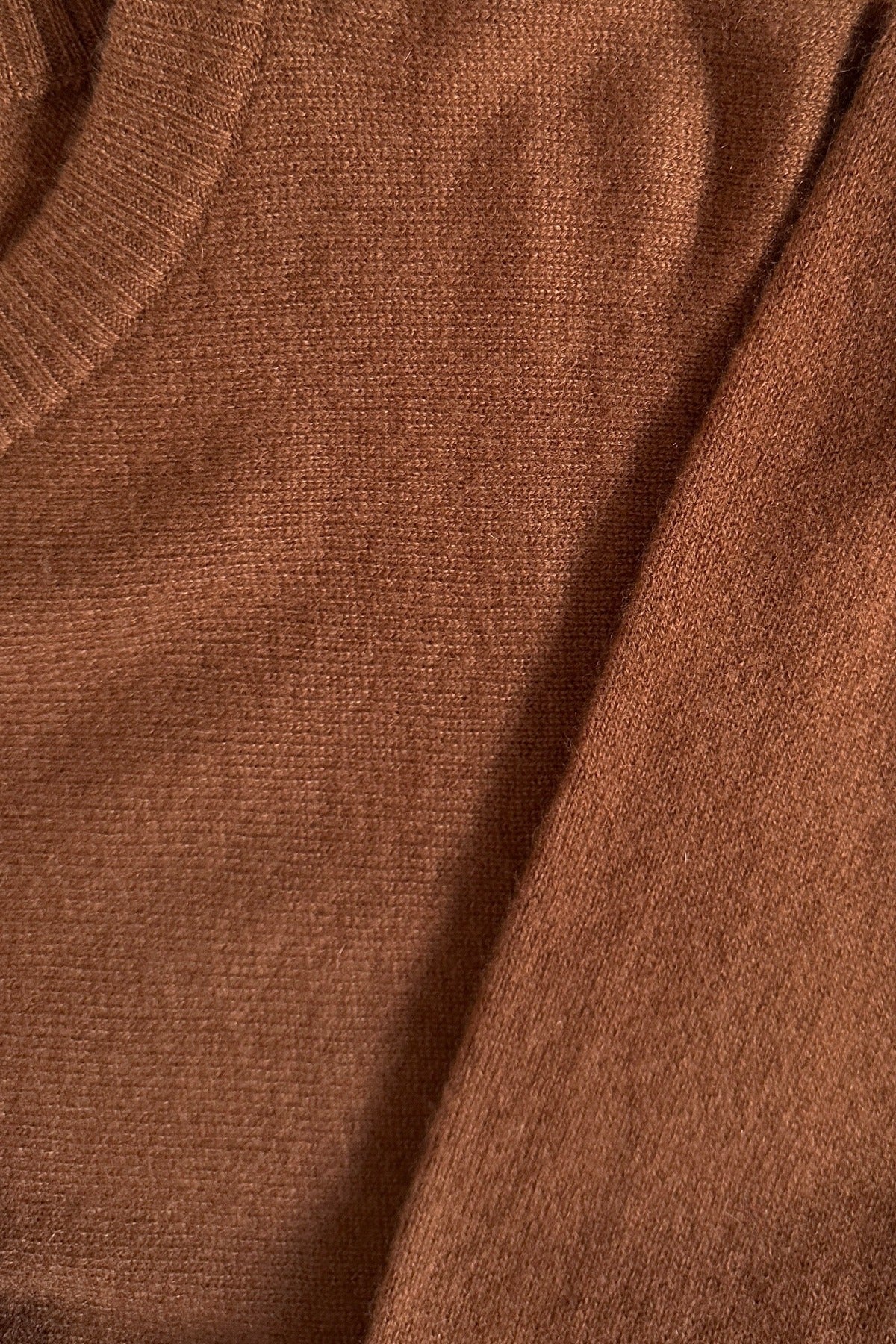 swatch nut brown tobacco toffee