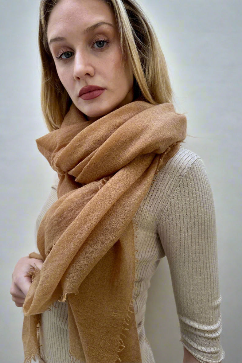 Marmee Gold cashmere scarf close up