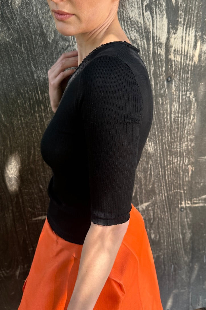 carly black rib knit silk t shirt side view