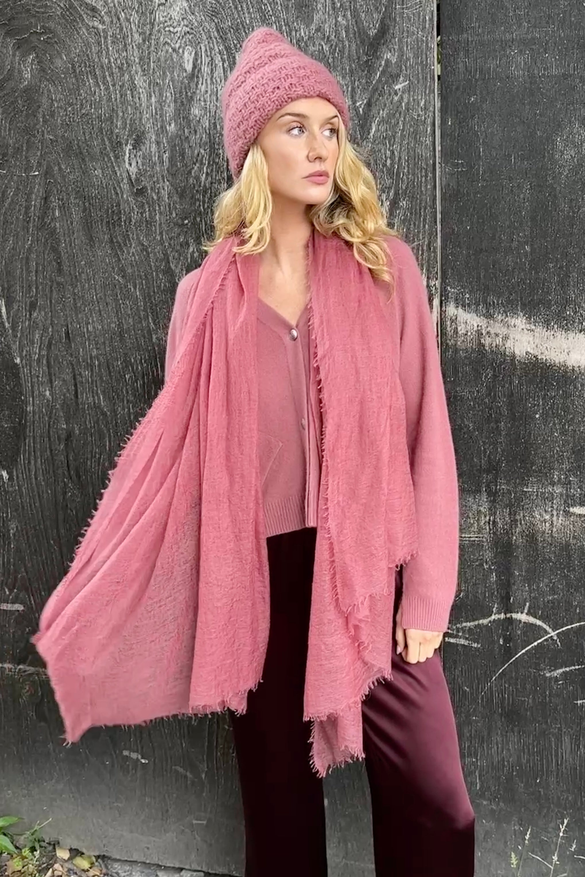 marmee khalo rose pink cashmere scarf