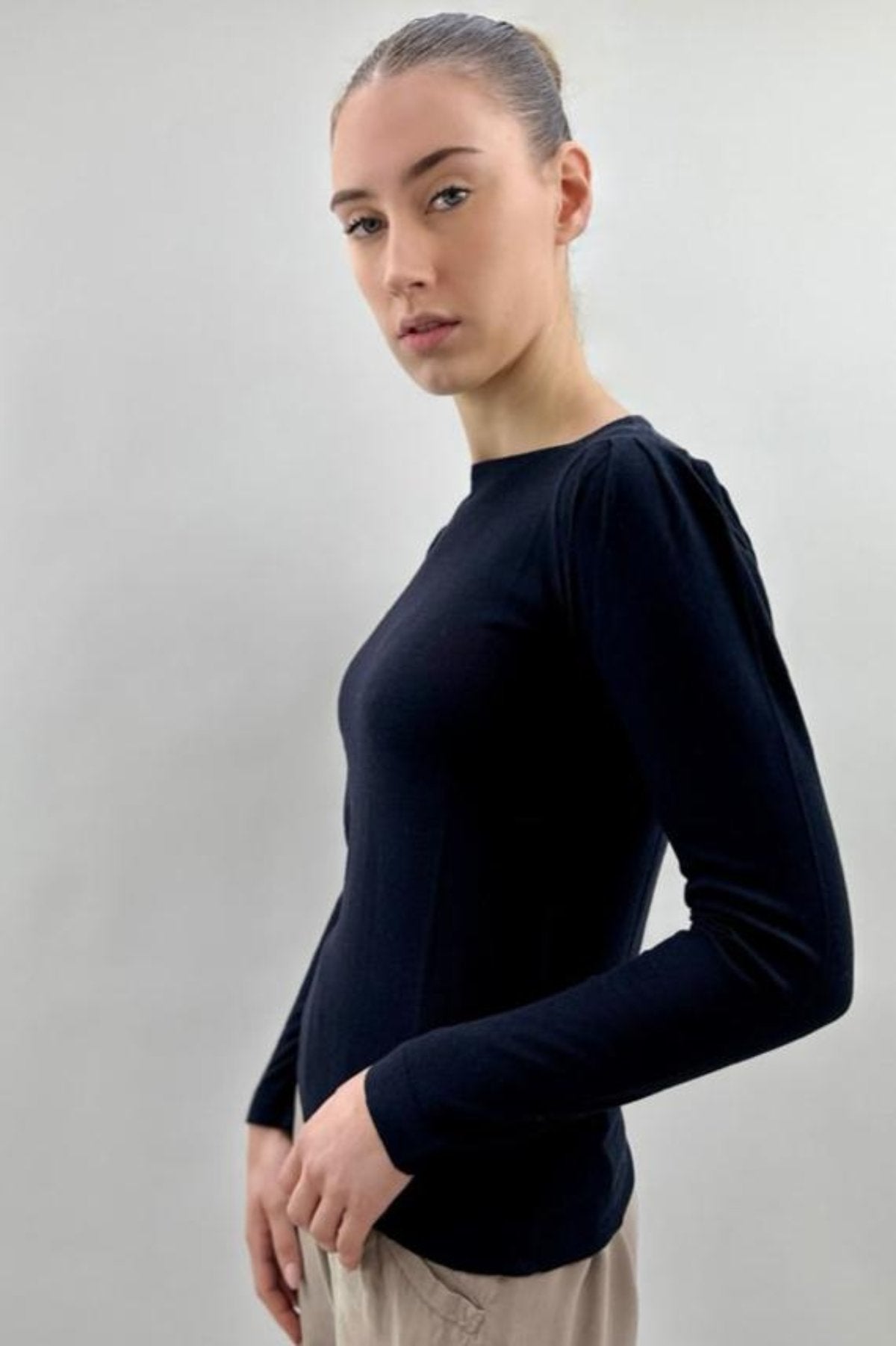 Pipster dark navy side view cashmere silk top