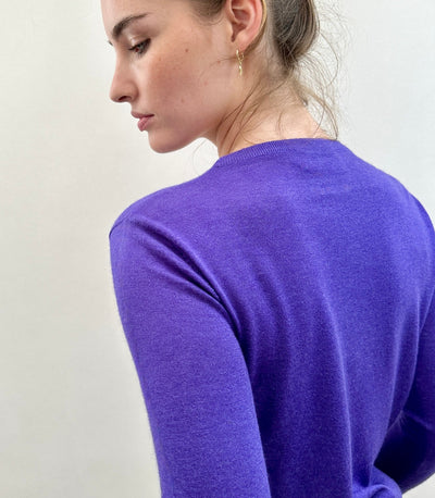 back view Lassa purple top