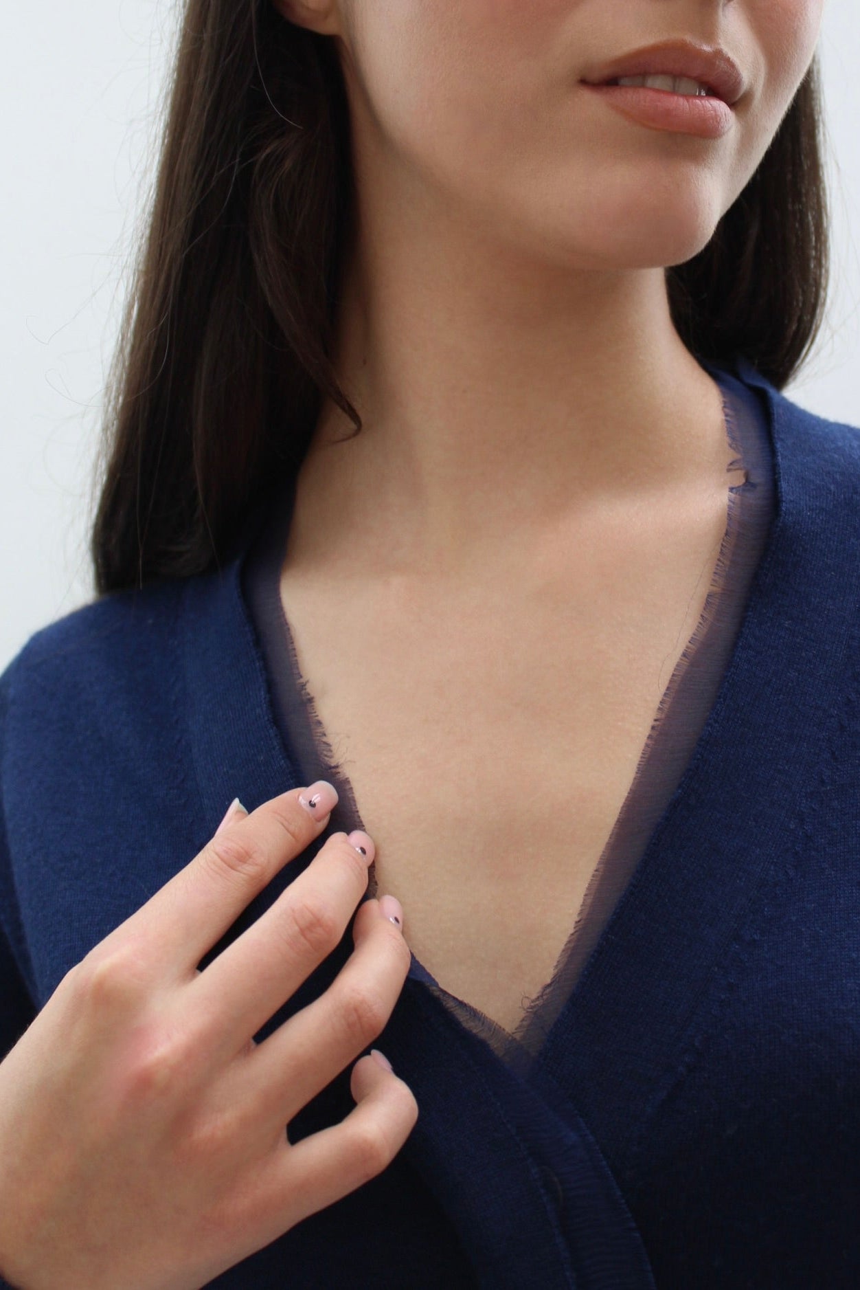 moby dark navy cardigan cashmere silk with silk trim close up