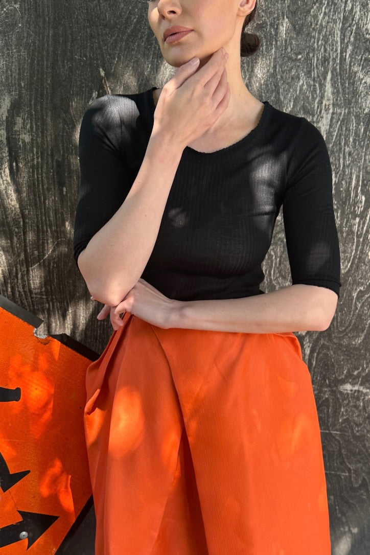 carly black rib knit silk t shirt