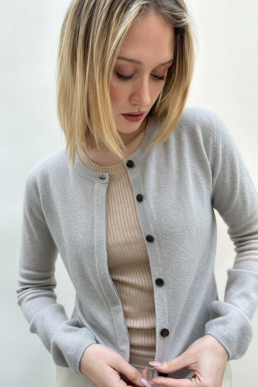 rox feather cahmere round neck cardigan