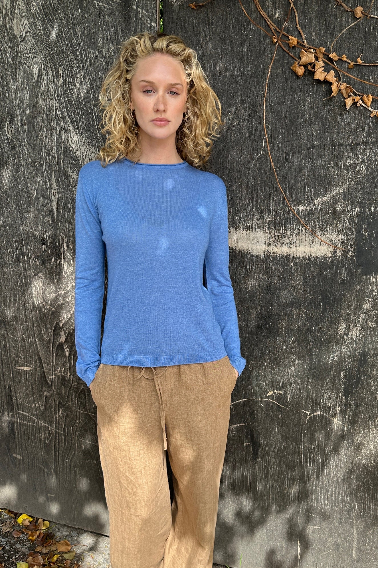 subba bright blue crew neck round linen cashmere top
