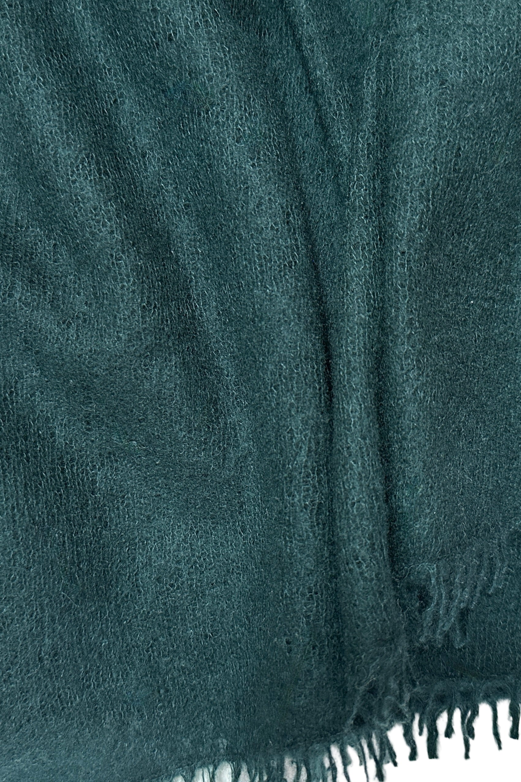Eighty Mallard Peacock green bottle cashmere scarf close up swatch
