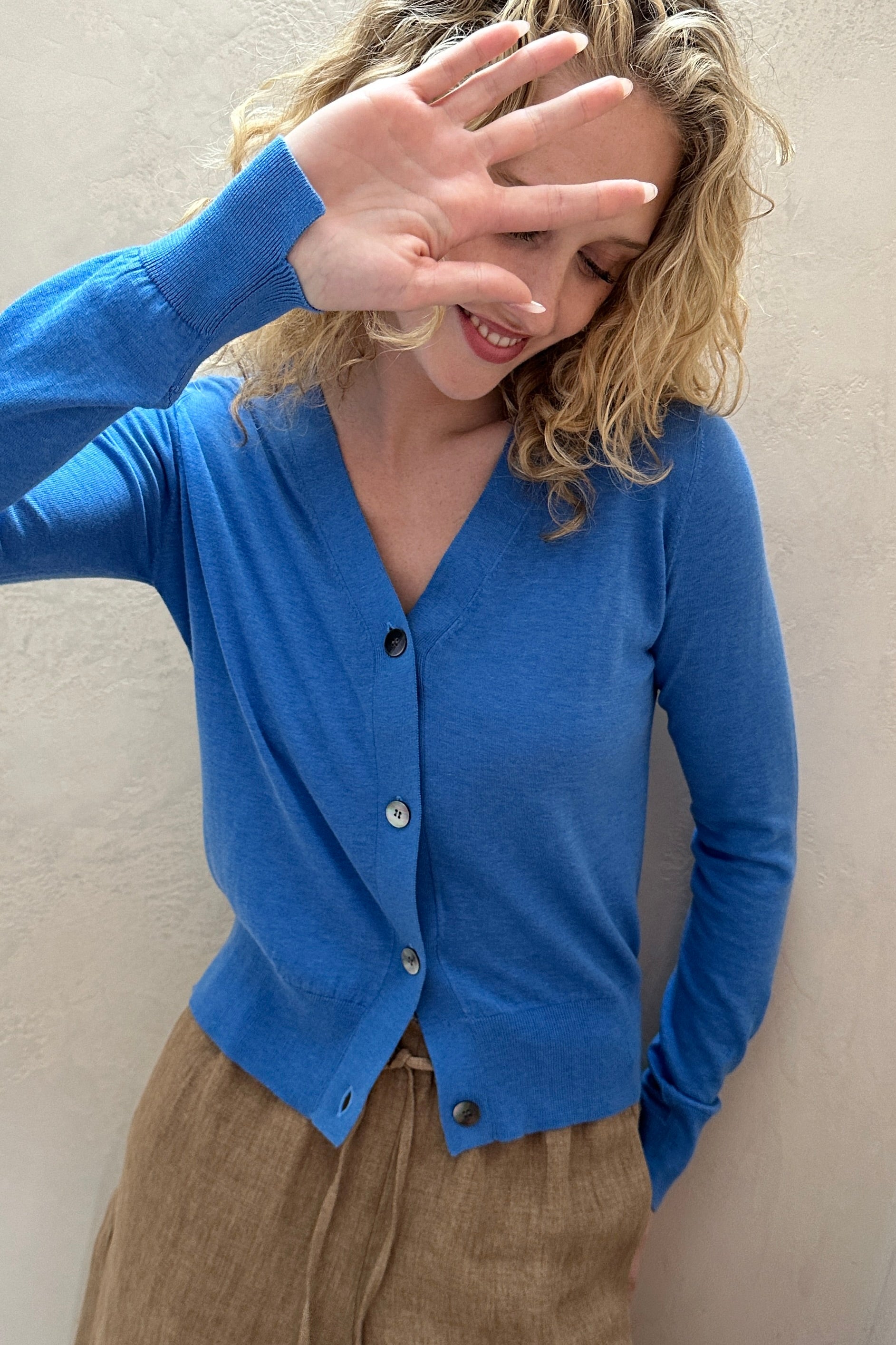 Maeser v neck cotton silk blue cornflower cardigan hand up