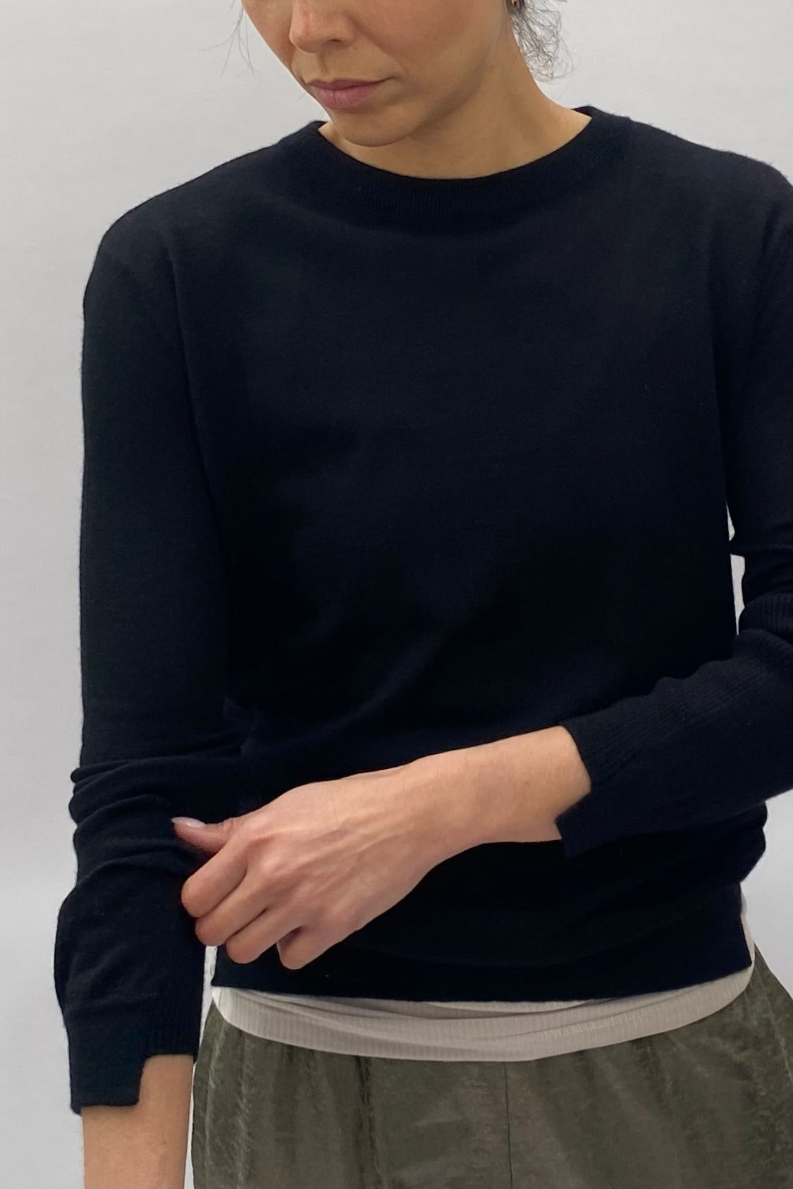dolly skinny knit black crew neck top sweater detail