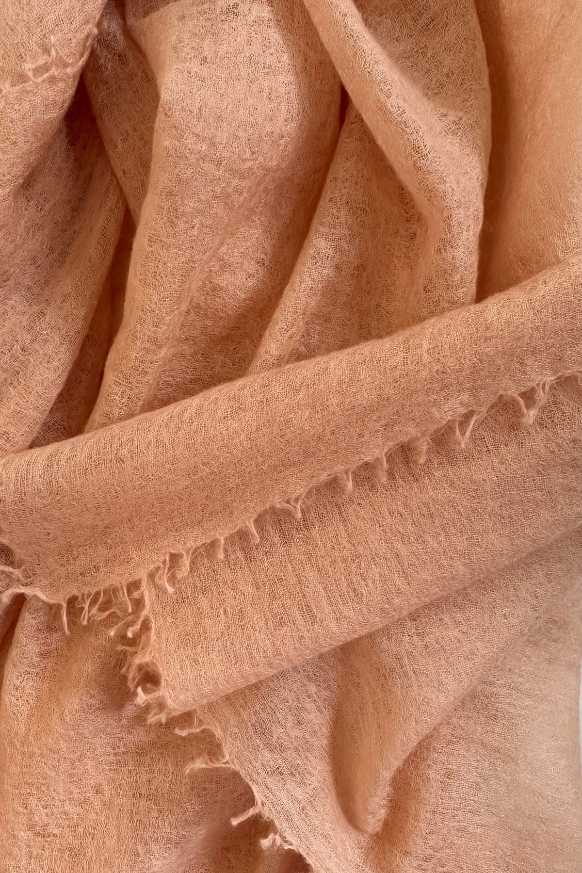 marmee winners glory peach pink cashmere swatcch
