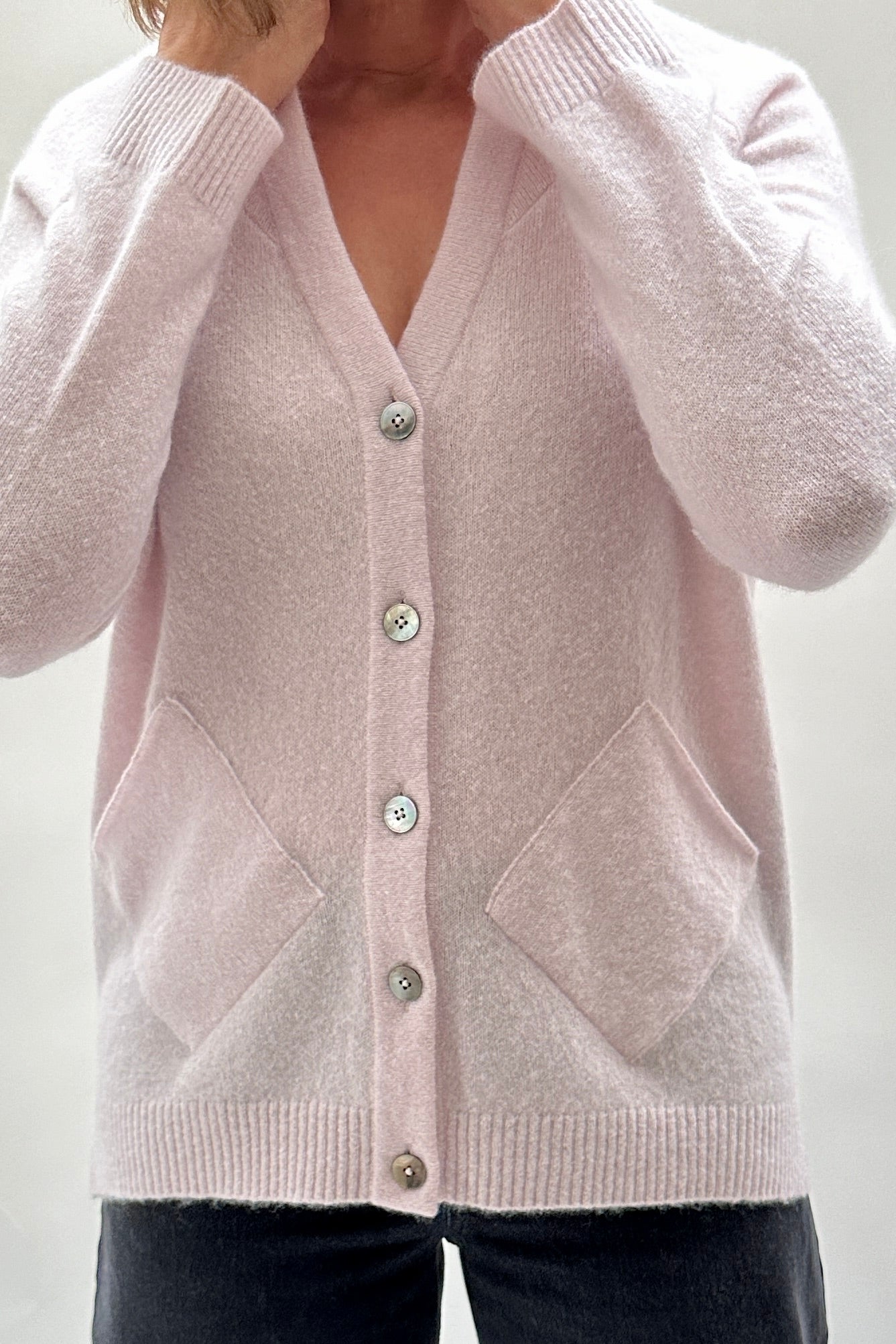 Zola parma  pink v neck cardi 3