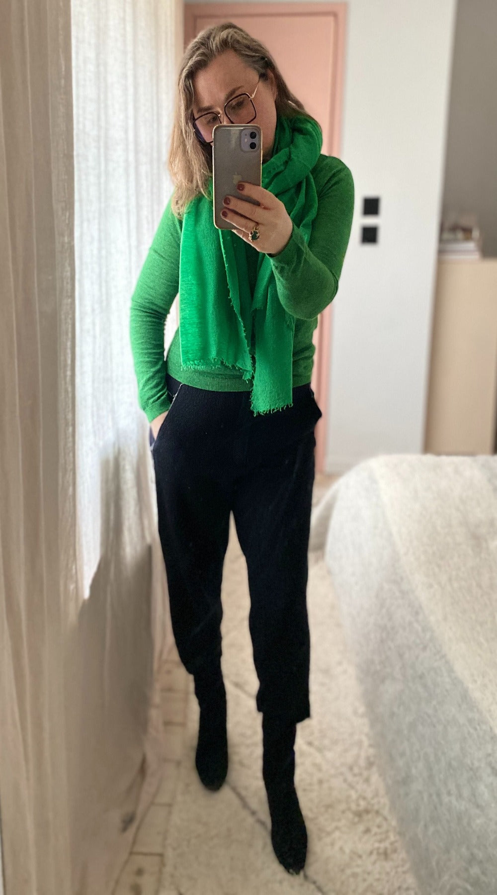 subba wordle green cashmere linen green sweater selfie