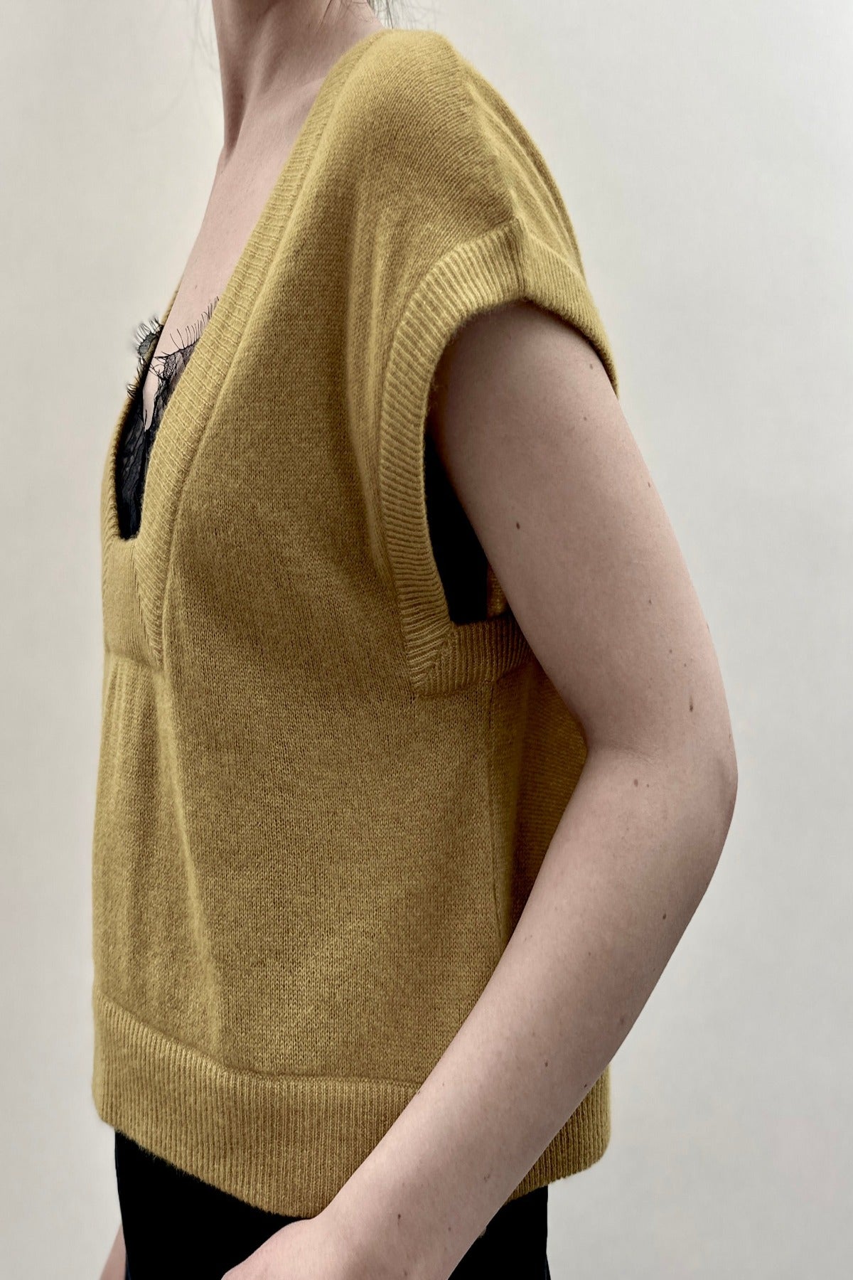 Inka seaweed tank top  side view