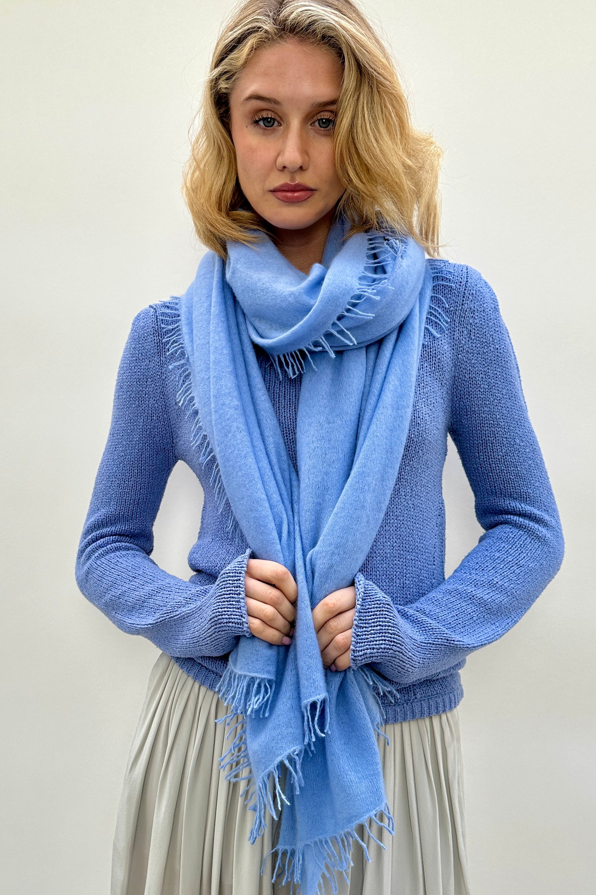 Eighty scarf avio cornflower pale blue cashmere wrap