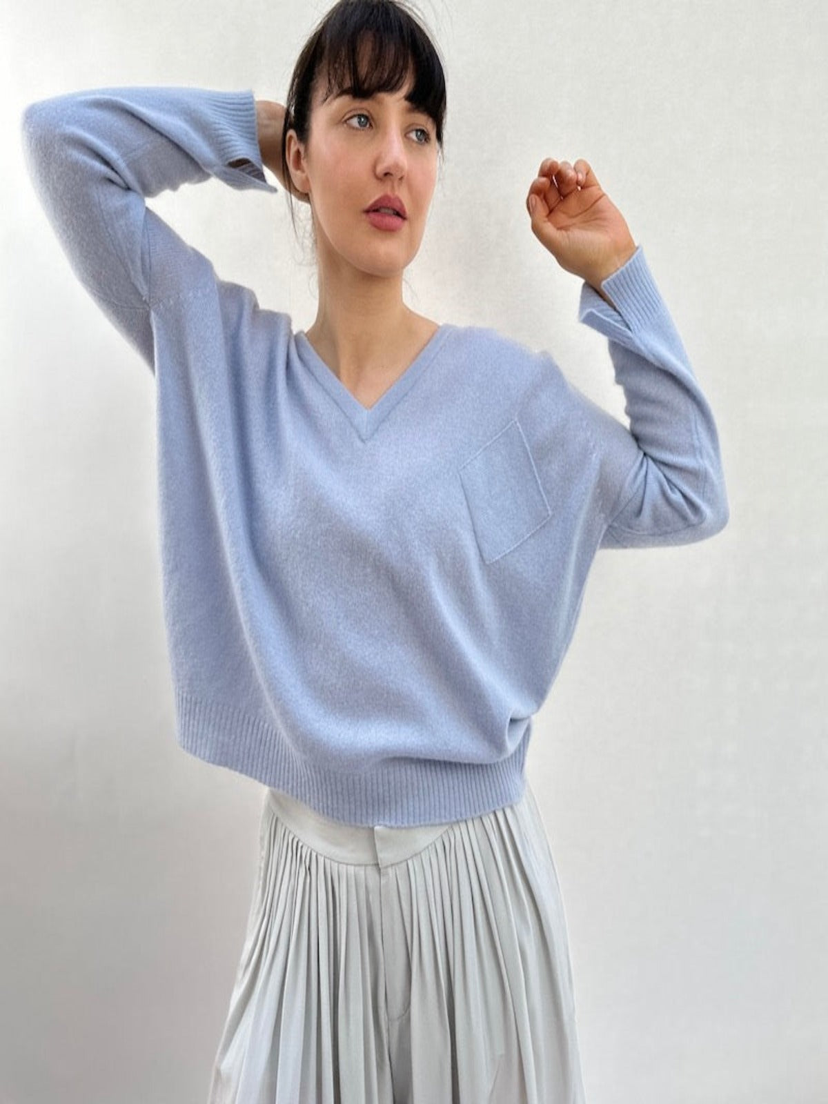 Brianna sweater chakra cashmere v neck