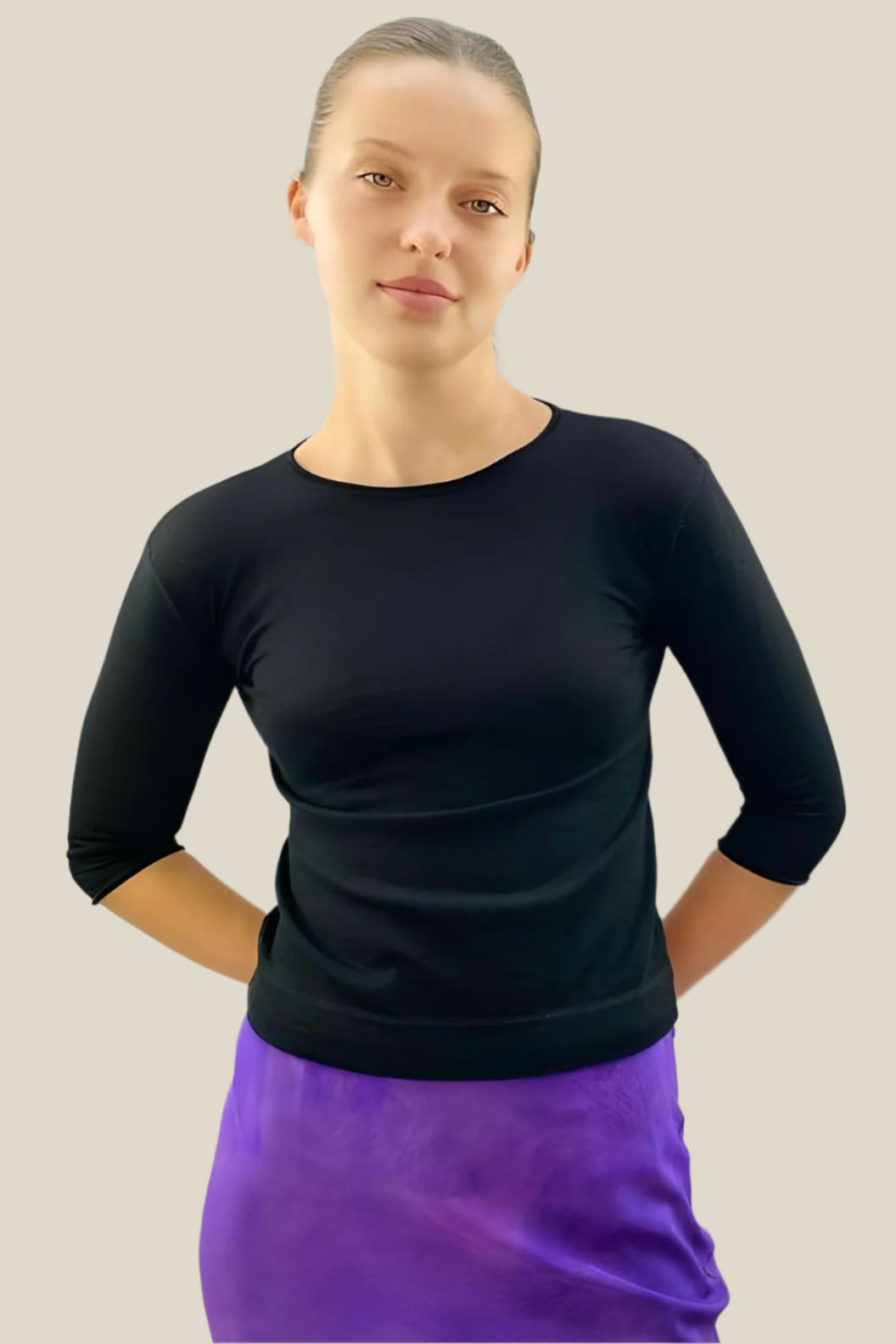 sybli black round neck sweater