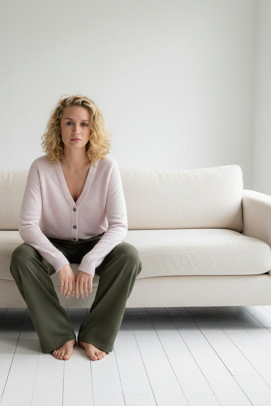 Zola parma long pink cashmere cardigan hands by side