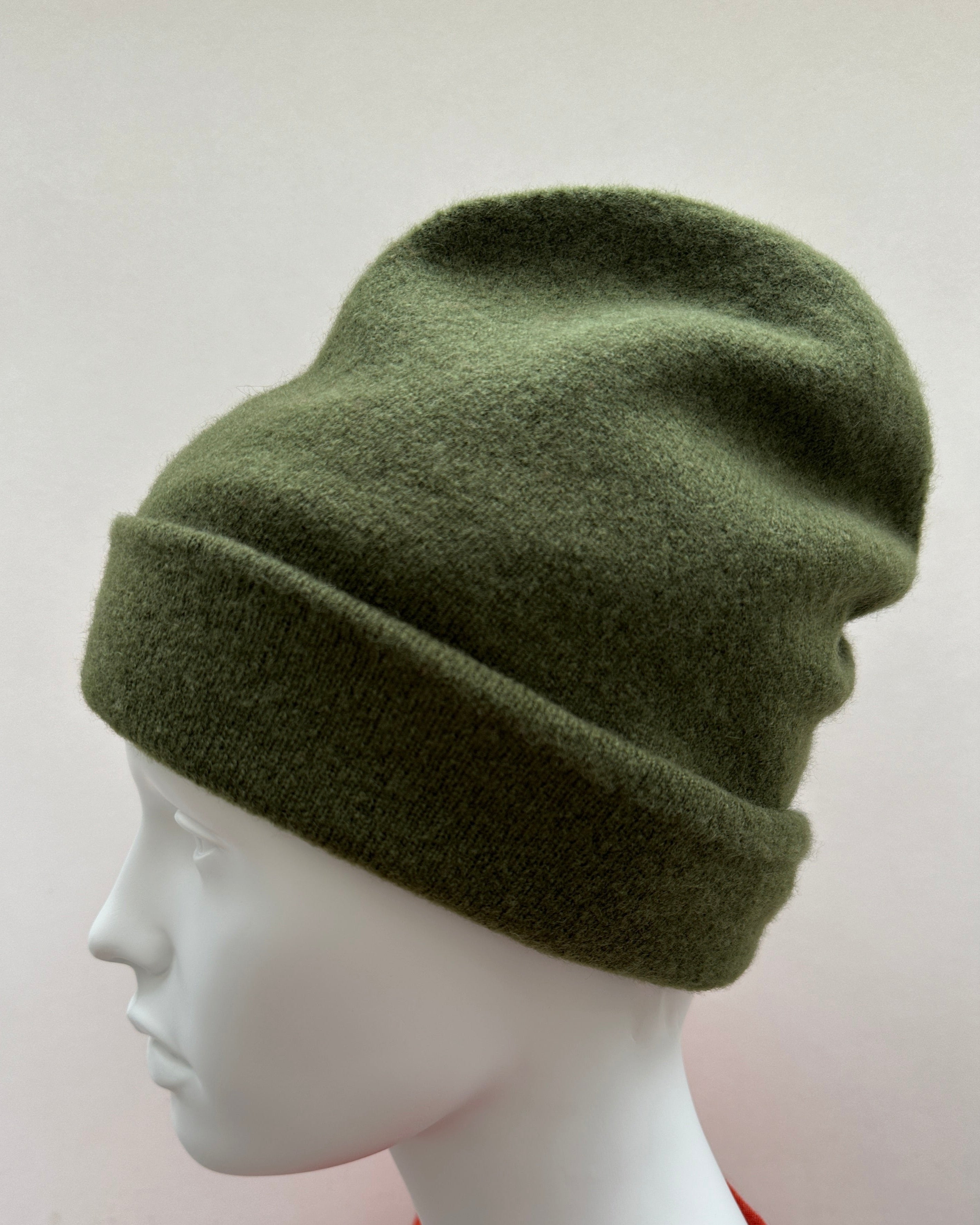 beanie hat Revo dark green side 3