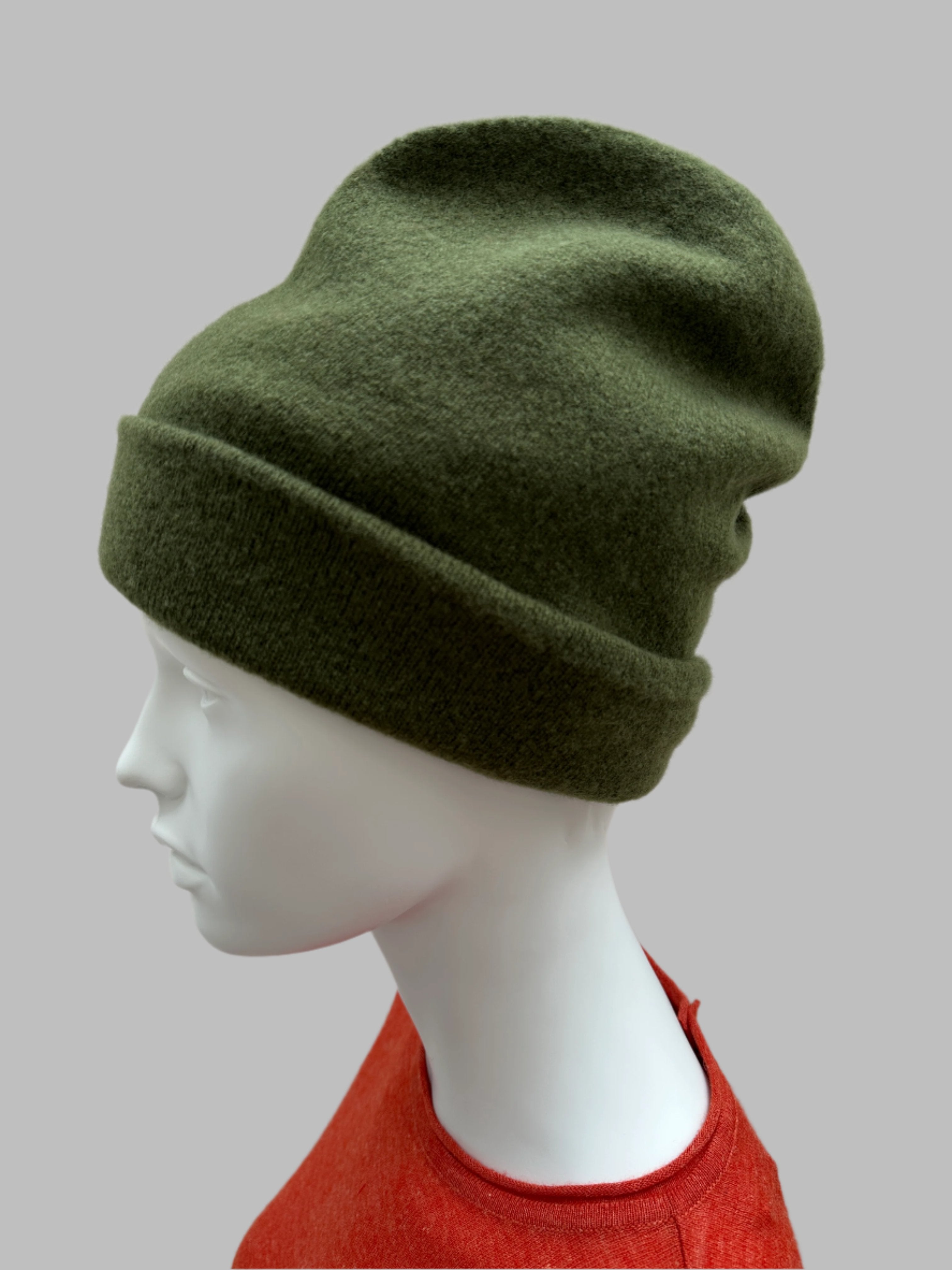 beanie hat Revo dark green side fold