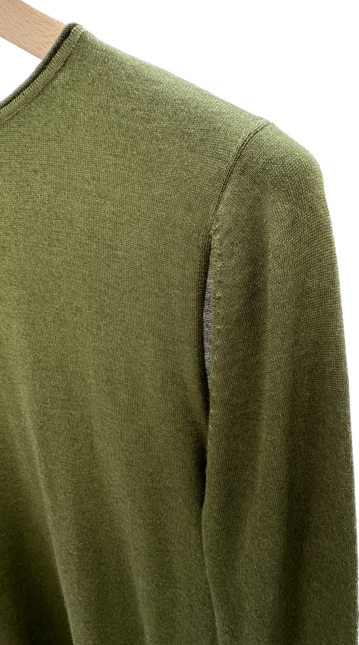 richileu khaki knit top with shoulder splits close up