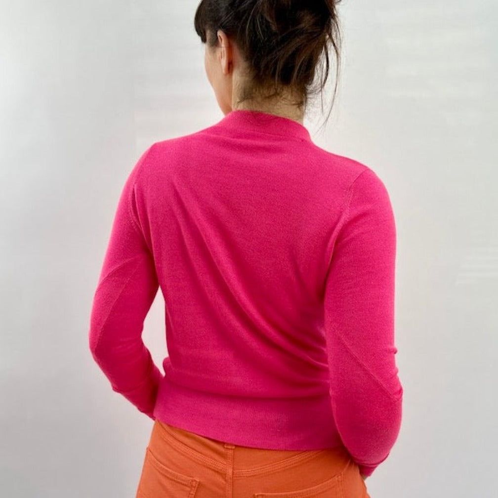 malo neon pink back