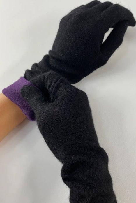 Reversible gloves